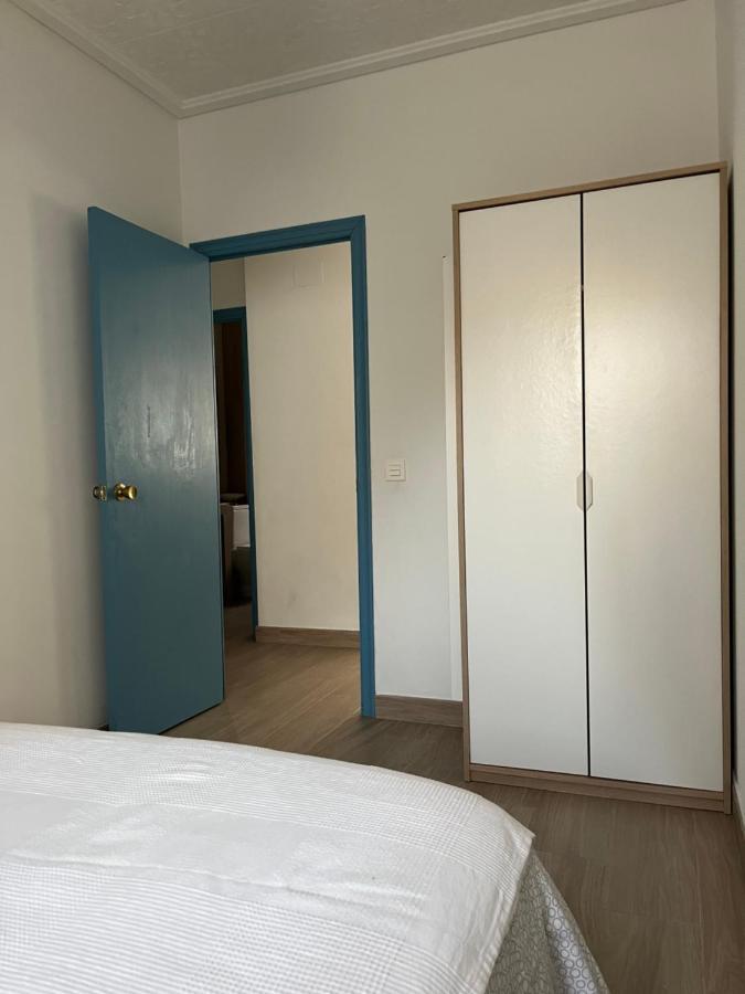 Modernized 3-Bedroom Flat 500M To The Beach Valensiya Dış mekan fotoğraf